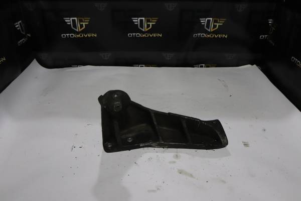 FORD TRANSİT 280 M - S ÇIKMA PARÇA TRANSİT T15 MOTOR KULAĞI (2)